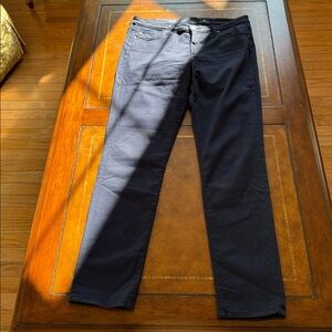 AG Adriano Goldschmied Midnight Blue Denim preloved in great condition